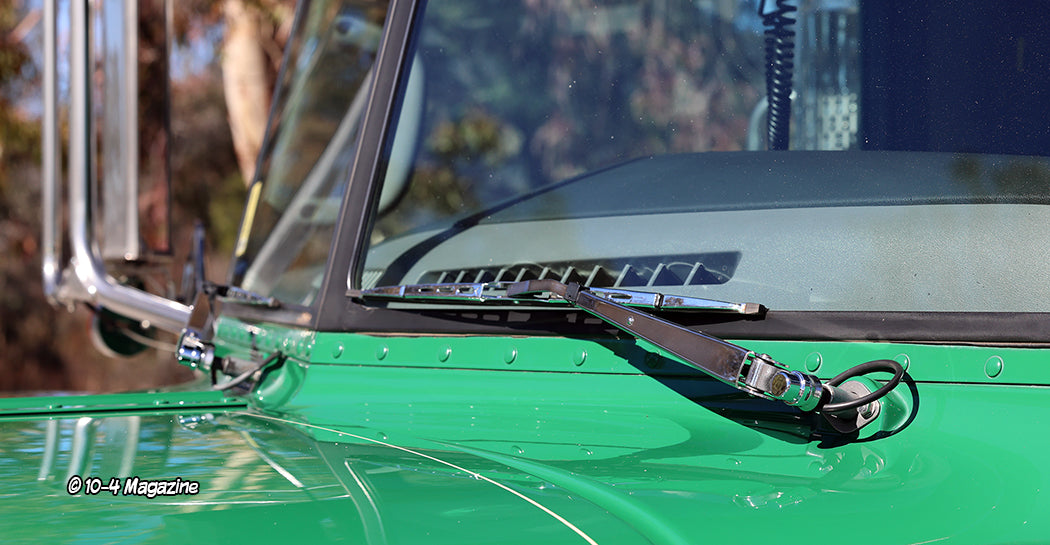 379/389 Peterbilt Stainless Wiper Arm Kits