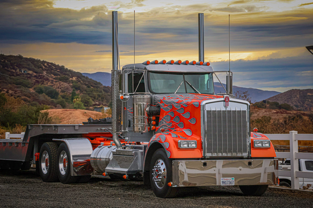 2006+ Kenworth 2 Piece Split Curve